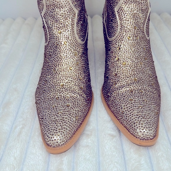 Women’s Rhinestone Cowboy Boots, light gold, size 9 - Picture 3 of 16